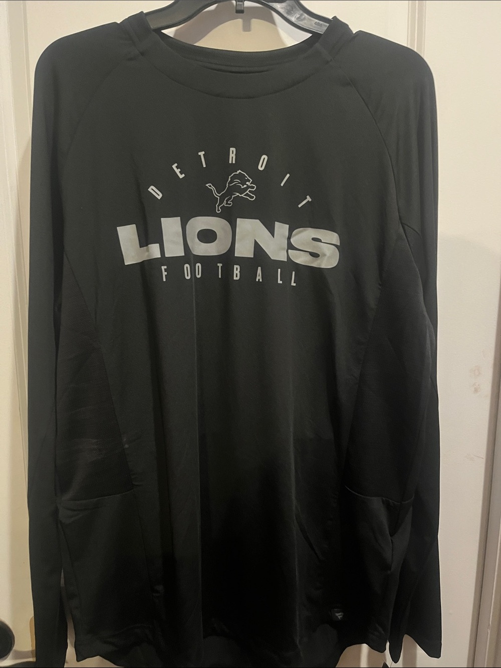 Fanatics Black Detroit Lions Long-Sleeve Logo Shirt